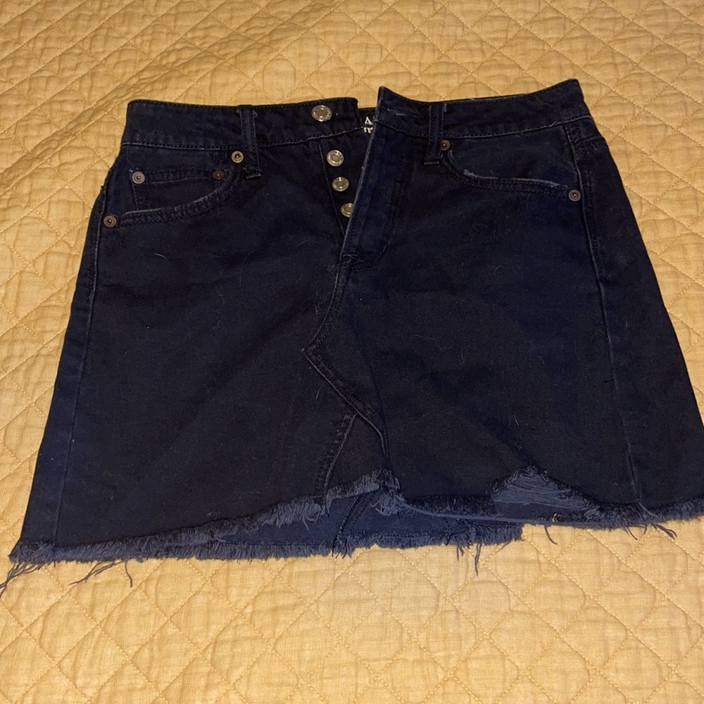 American eagle black jean skirt